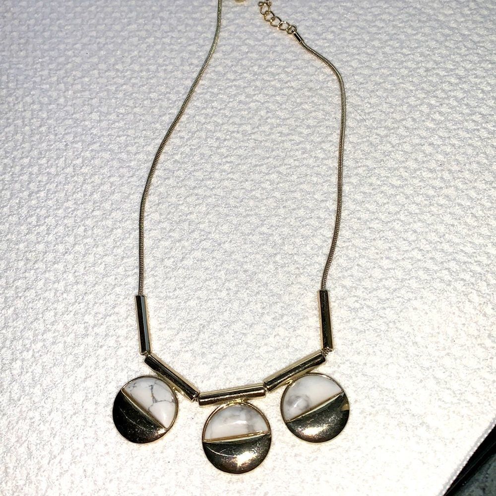 Gold necklace with lobster claw clasp & 3 pendants